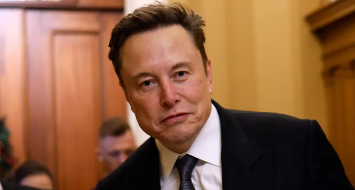 هيئة تنظيم الأسواق الأمريكية تقاضي إيلون ماسك بسبب عدم الإفصاح عن حصته في تويتر